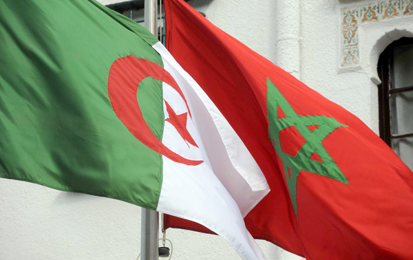 صورة من باب الواد حزب جزائري ينادي بفتح الحدود المغربية الجزائرية