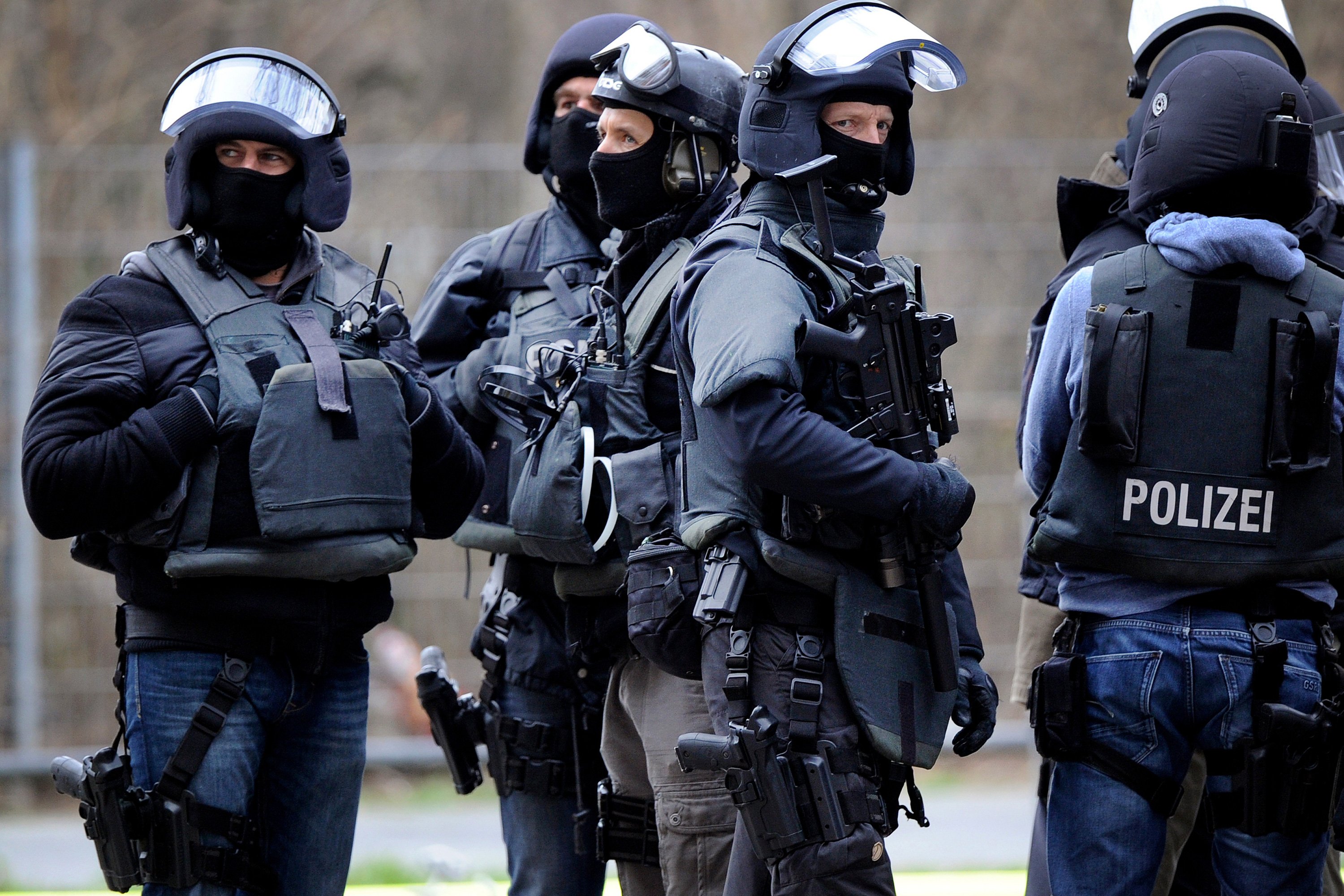 صورة القبض على شاب خطط لشن هجوم إرهابي بألمانيا
