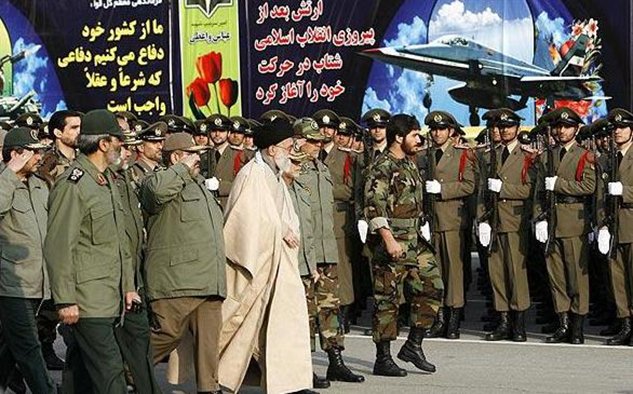صورة في تطور خطير.. الجيش الإيراني يعلن رسميا أنه قد حان وقت الرد على جرائم النظام السعودي