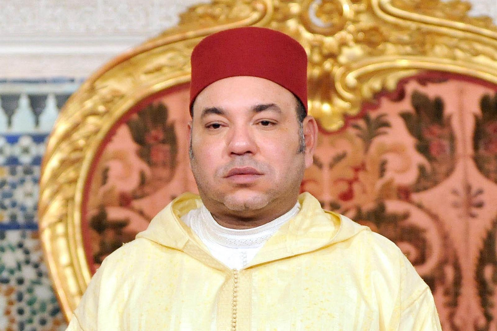 صورة الملك محمد السادس يوجه خطاب المسيرة الخضراء من خارج المغرب لأول مرة في التاريخ